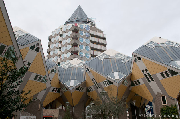 2014-02-The-Netherlands-Rotterdam-Cubicle-Houses-Lydian-Brunsting (5)