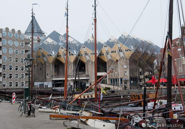 2014-02-The-Netherlands-Rotterdam-Cubicle-Houses-Lydian-Brunsting (8)
