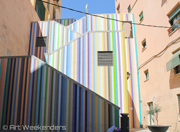 Spain-Alicante-street-art-stairs