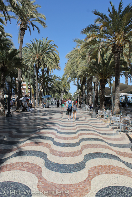 Spain-Alicante-Boulevard-Harbour