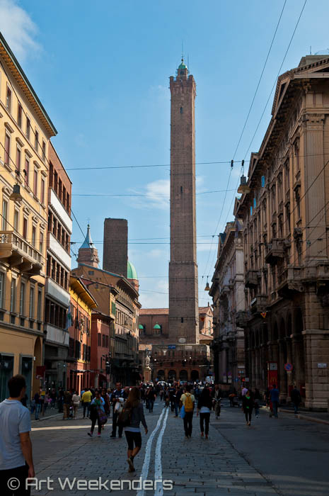 2014_Italy_Bologna_Torre degli_Asinelli