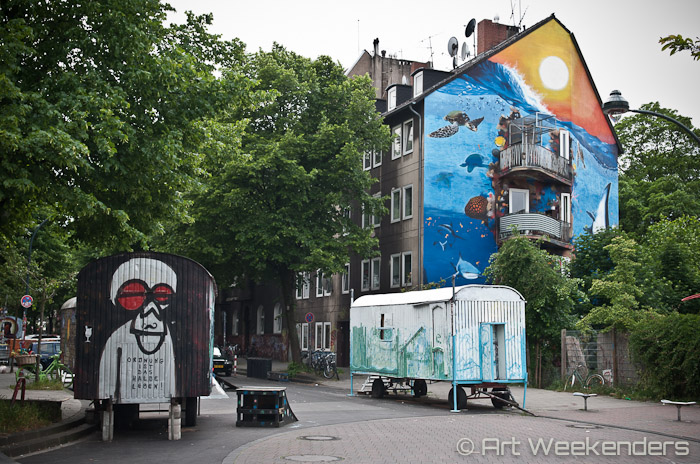 Germany-Duesseldorf-Kiefernstrasse-street-art