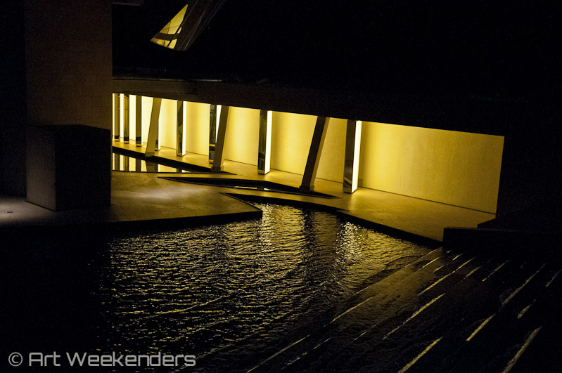 France_Paris_Fondation_Louis_Vuitton_Foundation_Bassin_olafur_eliasson