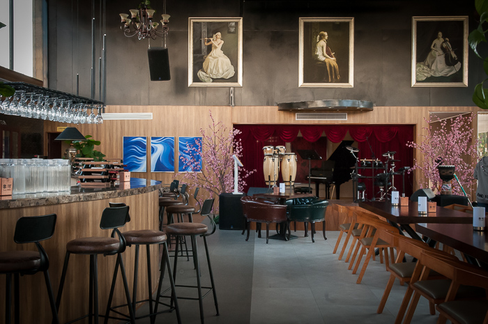 Hua Quan Village China restaurant bar 7